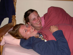 Link to Jigsaw of Hannah and Jess in bed togethr on Scotland Trip 2008